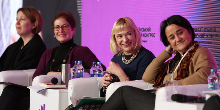 Учасниці другого Українського жіночого конгресу обговорили рольові моделі жінок у суспільстві | Фонд Елены Пинчук
