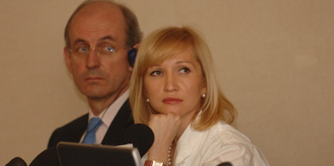 Founder of the ANTIAIDS Foundation Elena Pinchuk&nbsp;and&nbsp;Executive Director of the World Bank in Ukraine, Belorus, Moldova, Europe and Central Asia, Paul Bermingham.