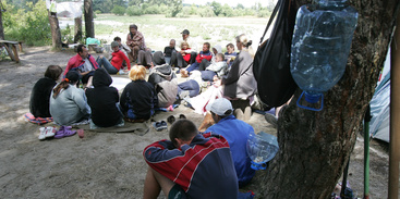 Summer therapeutic camp for HIV positive people (Chernovitskiy region, 2005) / Elena Pinchuk Foundation